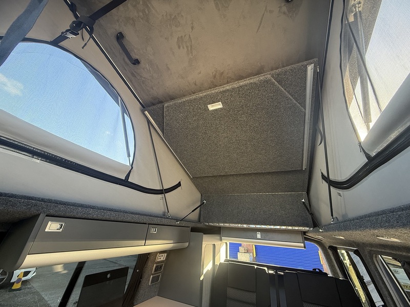 Volkswagen Transporter TDI T28 Highline Camper - U2458