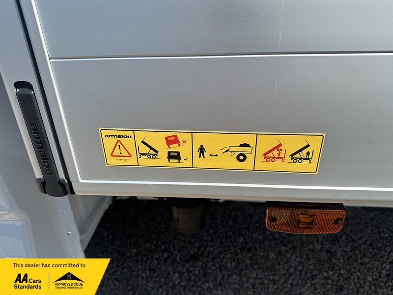 Maxus Deliver 9 Tipper - U2461