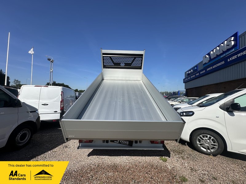 Maxus Deliver 9 Tipper - U2461