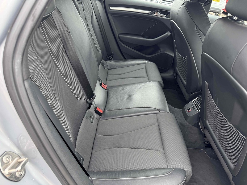 Audi A3 TDI S line - U2466