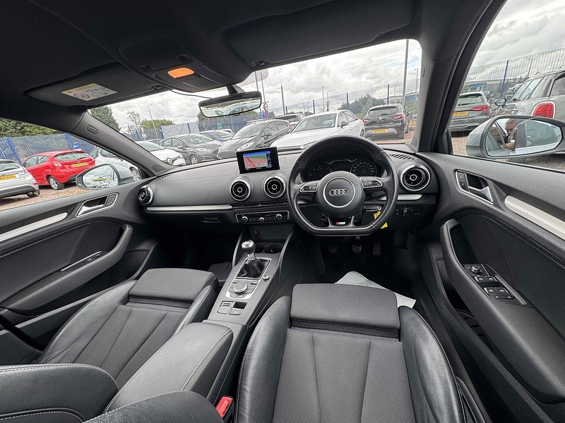 Audi A3 TDI S line - U2466