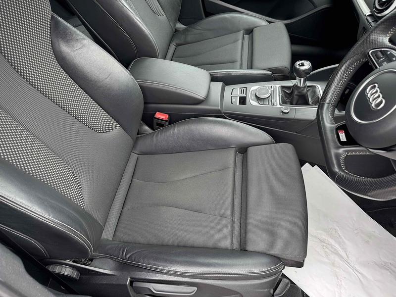 Audi A3 TDI S line - U2466