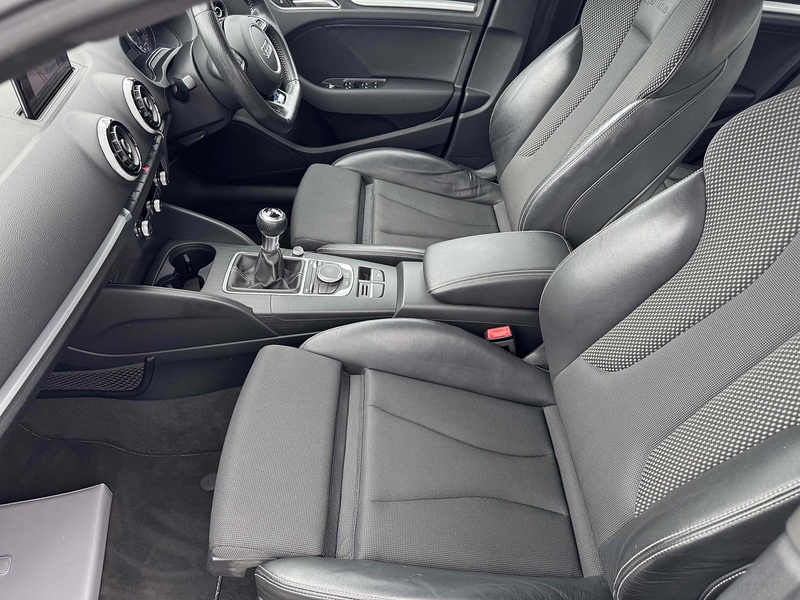 Audi A3 TDI S line - U2466