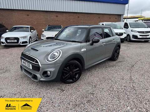 MINI Hatch 1.5 Cooper Hatchback 3dr Petrol Manual Euro 6 (s/s) (136 ps)
