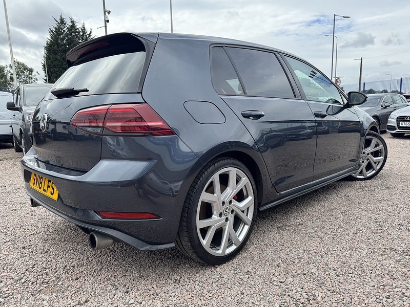 Volkswagen Golf TSI GTI - U2490