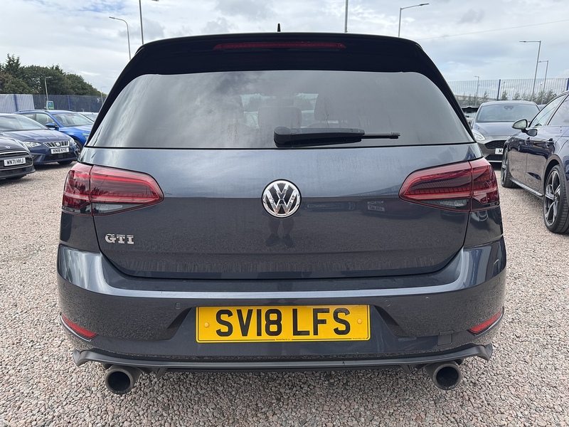 Volkswagen Golf TSI GTI - U2490