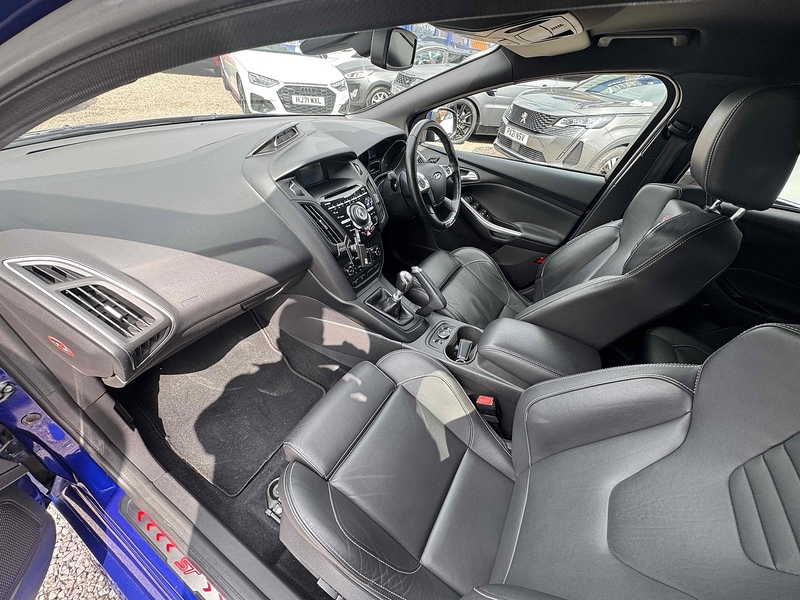 Ford Focus T EcoBoost ST-3 - U2493