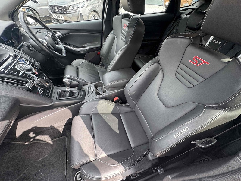 Ford Focus T EcoBoost ST-3 - U2493