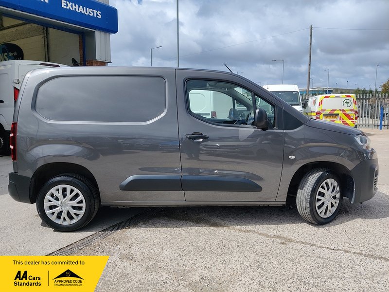 Citroen Berlingo BlueHDi 1000 Enterprise M - U2502