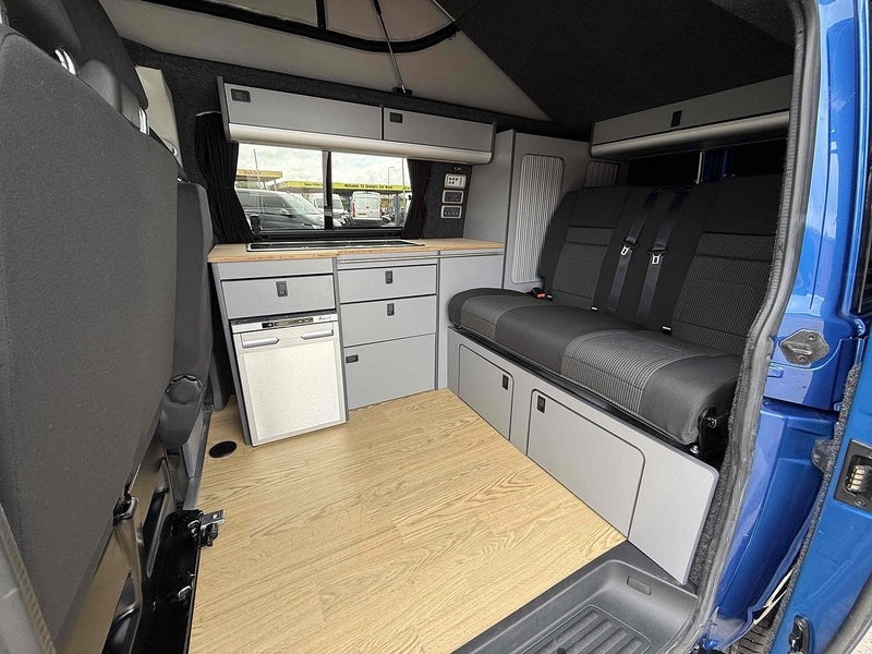 Volkswagen Transporter TDI T28 Camper - U2504
