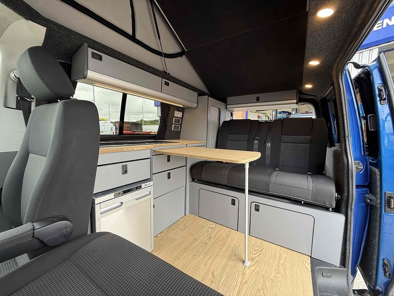 Volkswagen Transporter TDI T28 Camper - U2504