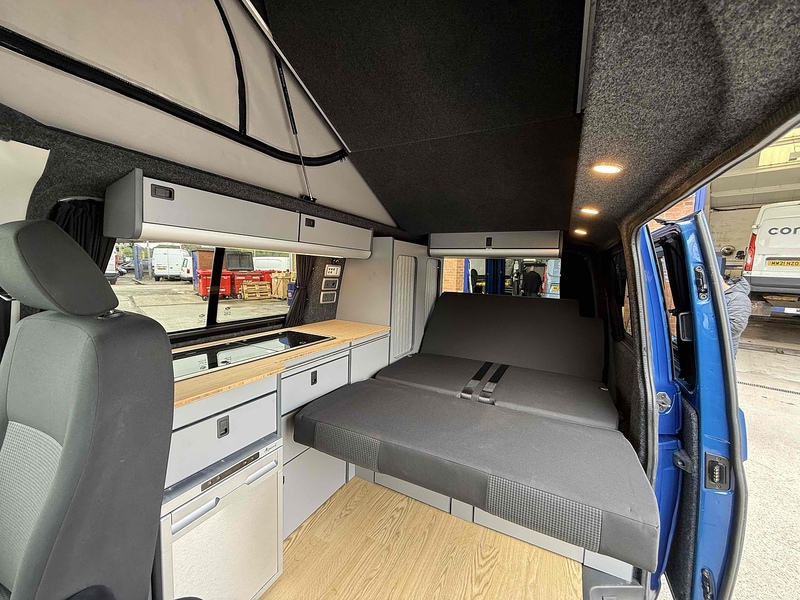 Volkswagen Transporter TDI T28 Camper - U2504