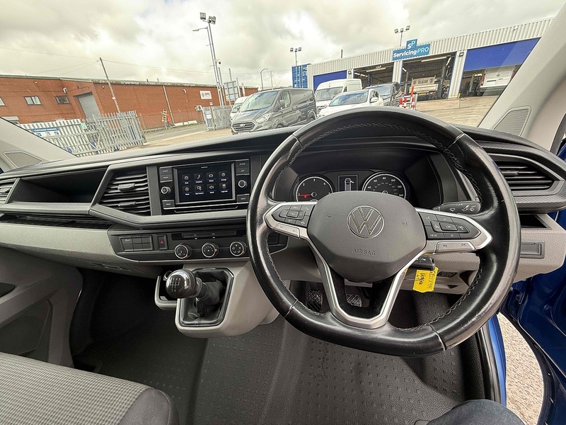 Volkswagen Transporter TDI T28 Camper - U2504