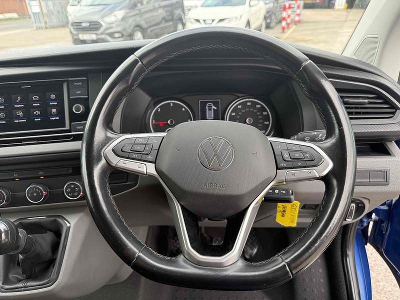 Volkswagen Transporter TDI T28 Camper - U2504