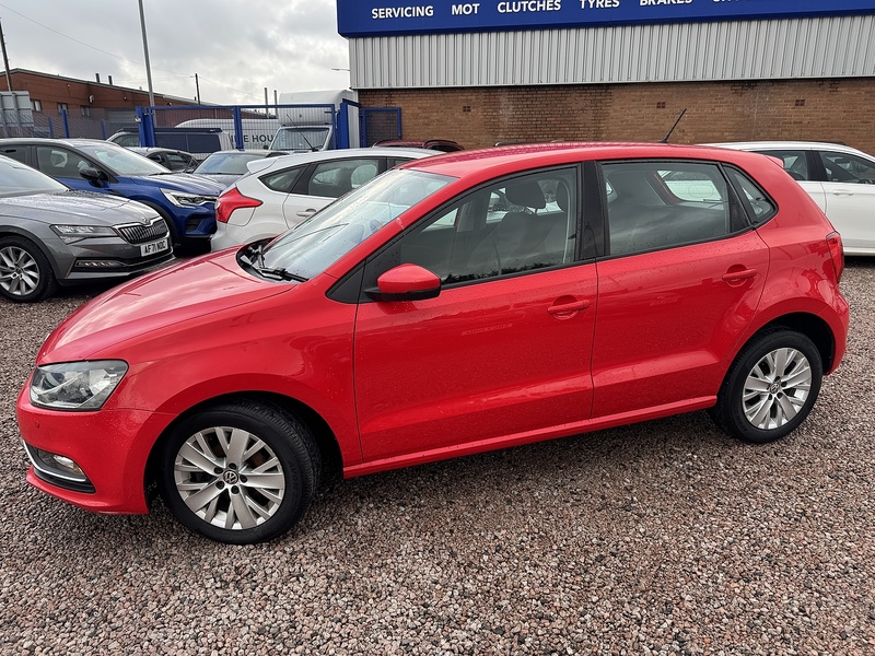 Volkswagen Polo BlueMotion Tech SE - U2550
