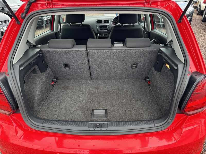 Volkswagen Polo BlueMotion Tech SE - U2550