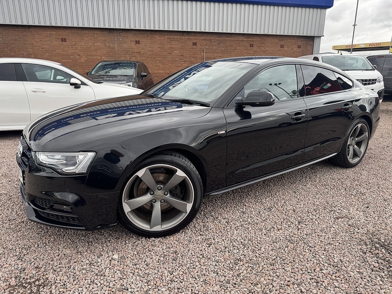 Audi A5 TDI Black Edition Plus - U2554