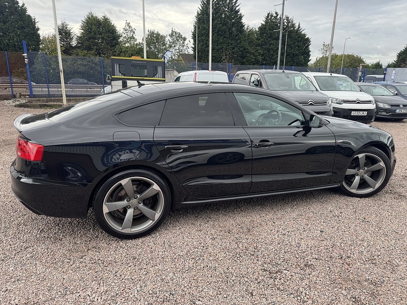 Audi A5 TDI Black Edition Plus - U2554