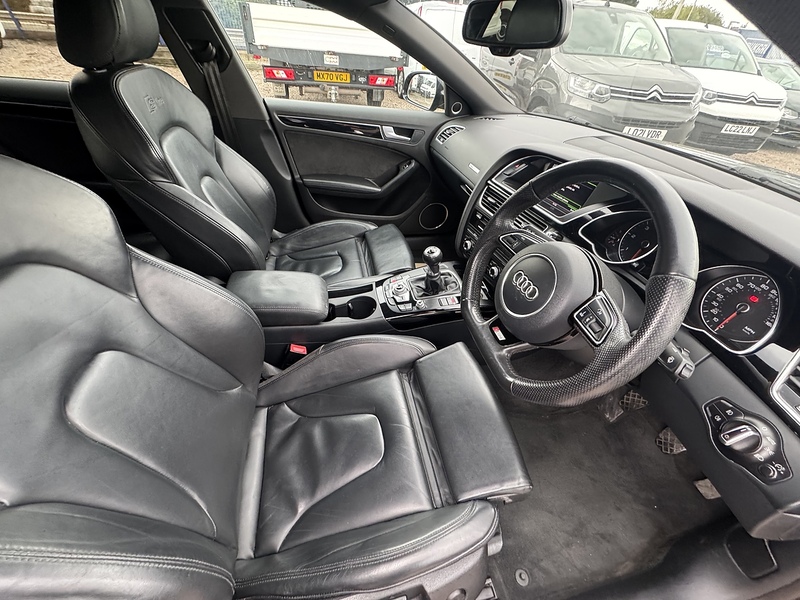 Audi A5 TDI Black Edition Plus - U2554