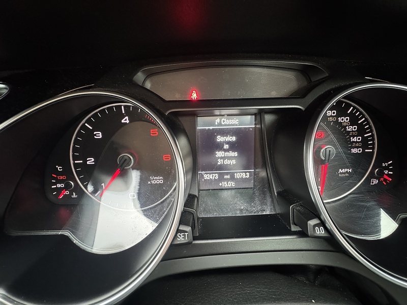 Audi A5 TDI Black Edition Plus - U2554