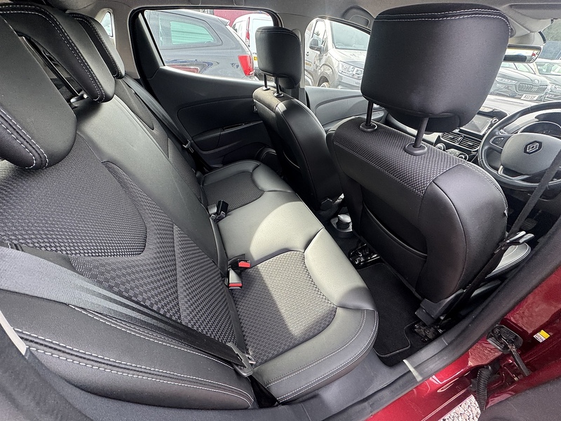 Renault Clio TCe Dynamique S Nav - U2556