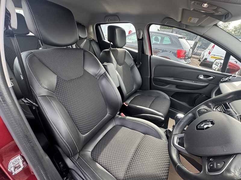 Renault Clio TCe Dynamique S Nav - U2556
