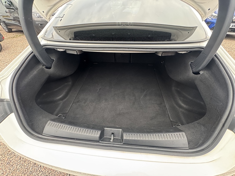 Mercedes-Benz CLA CLA200 AMG Line - U2562