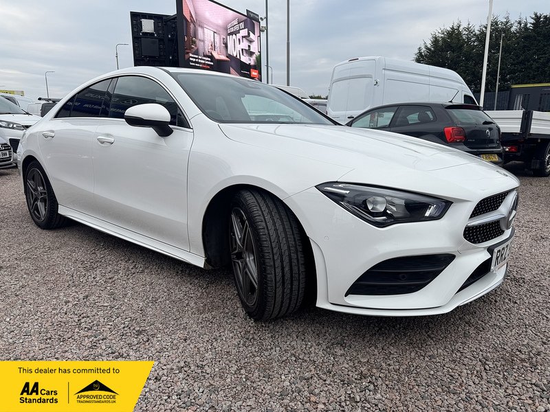 Mercedes-Benz CLA CLA200 AMG Line - U2562