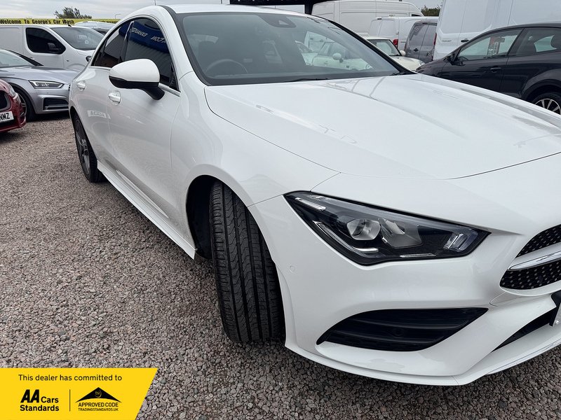 Mercedes-Benz CLA CLA200 AMG Line - U2562