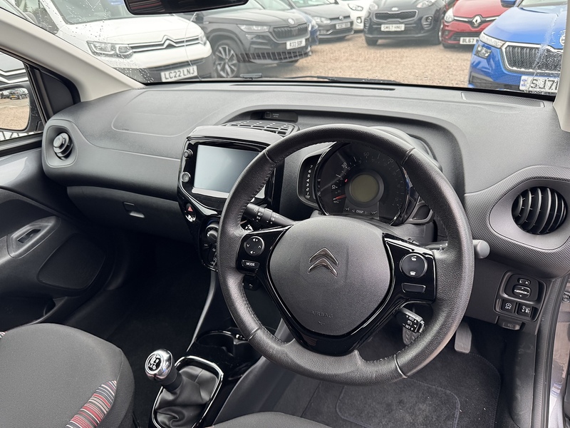 Citroen C1 VTi Shine - U2564