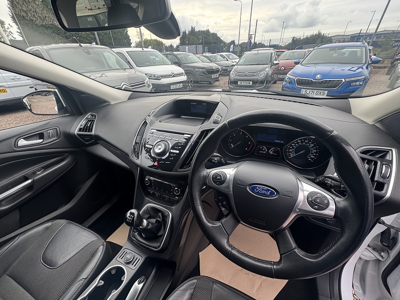 Ford Kuga TDCi Titanium - U2571