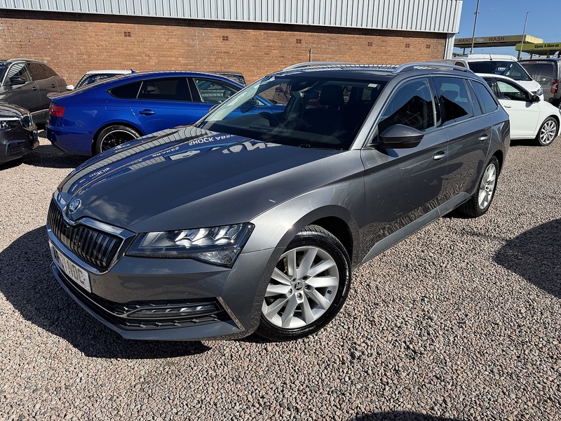 Skoda Superb TSI iV SE Technology - U2572