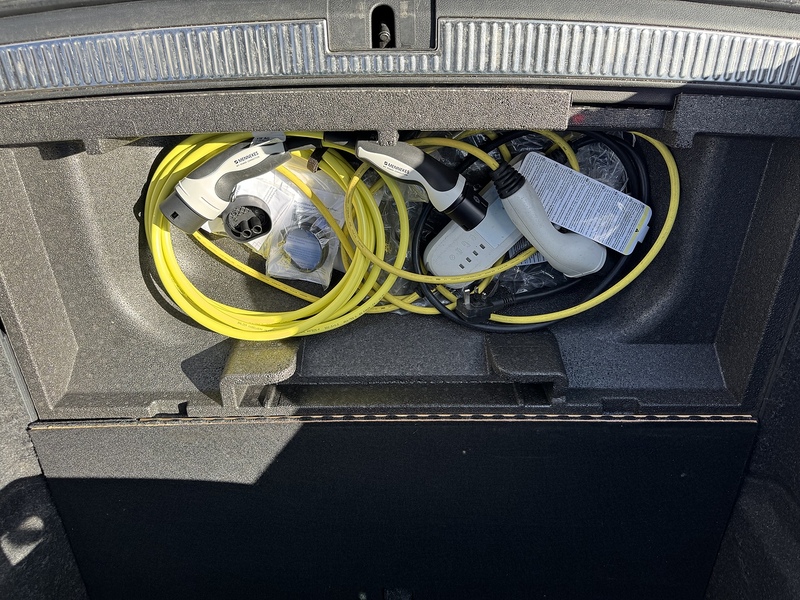 Skoda Superb TSI iV SE Technology - U2572