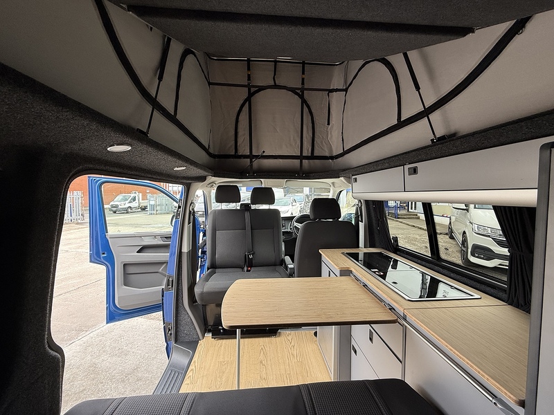 Volkswagen Transporter TDI T28 Camper - U2573