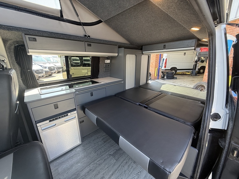 Volkswagen Transporter TDI T28 Camper - U2573