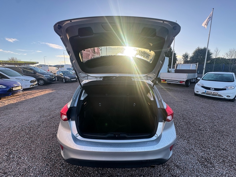 Ford Focus T EcoBoost Zetec - U2586