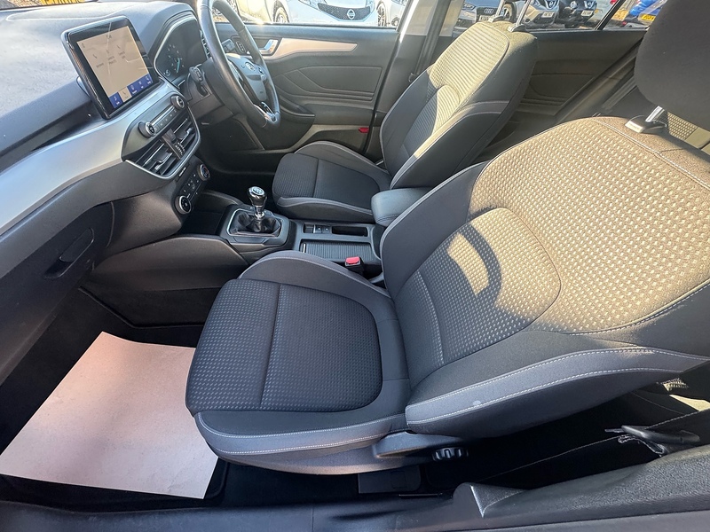 Ford Focus T EcoBoost Zetec - U2586