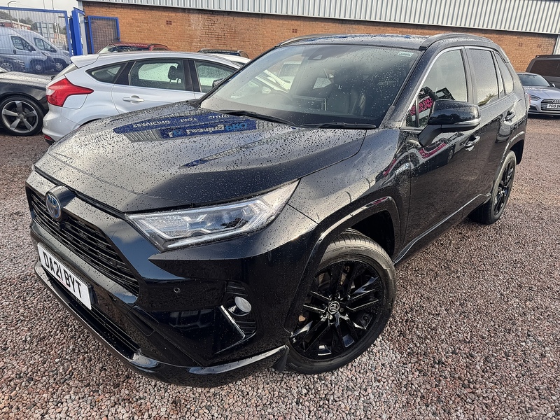 Toyota RAV4 VVT-h Black Edition - U2595