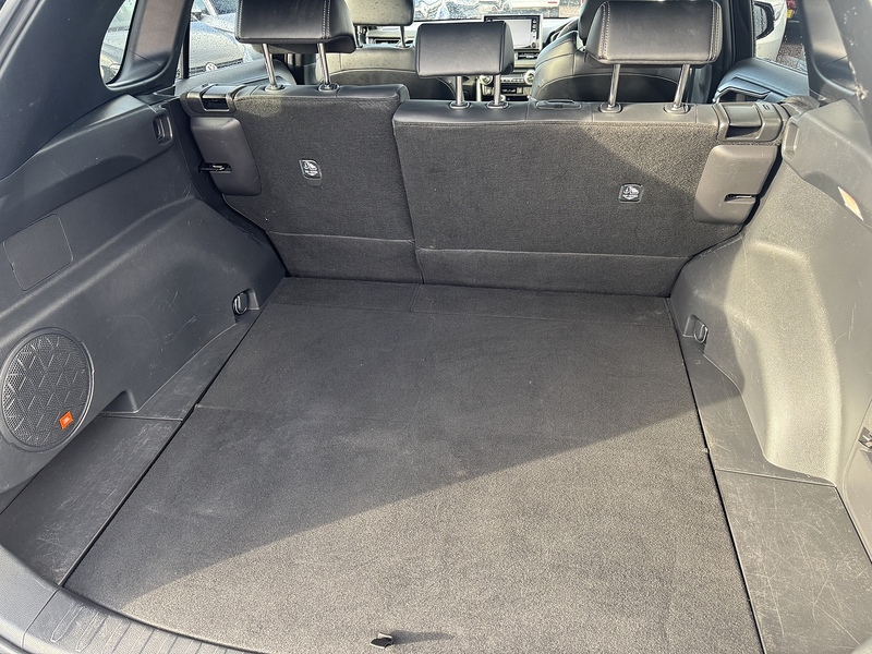 Toyota RAV4 VVT-h Black Edition - U2595