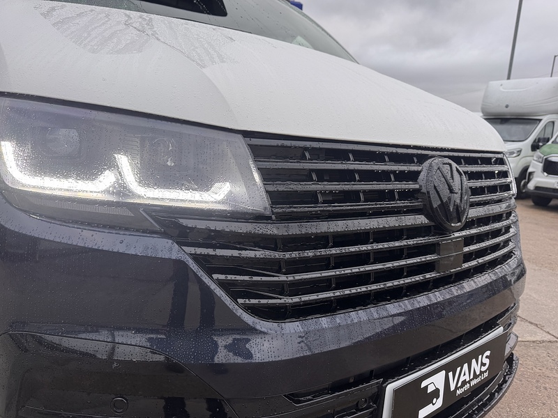 Volkswagen Transporter TDI T28 Camper - U2599