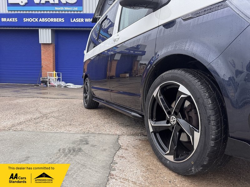 Volkswagen Transporter TDI T28 Camper - U2599