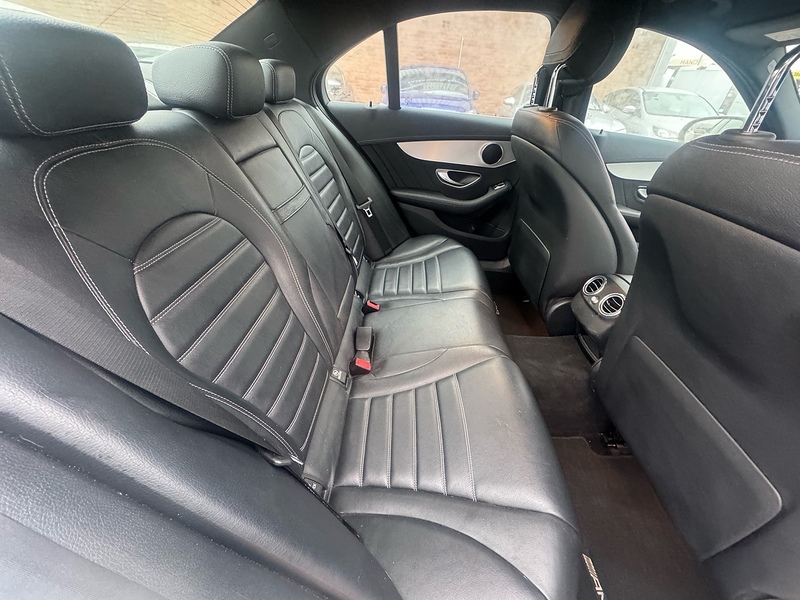 Mercedes-Benz C Class C200 AMG Line - U2600