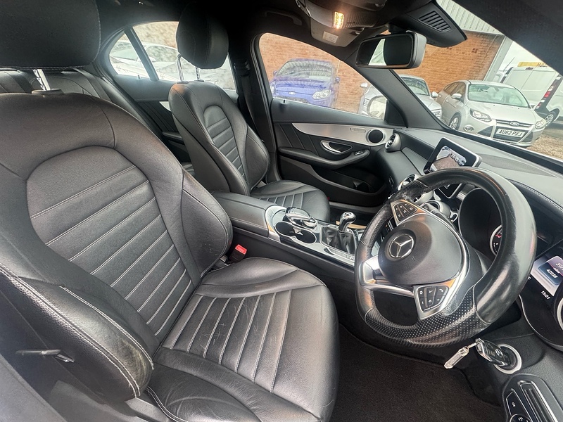 Mercedes-Benz C Class C200 AMG Line - U2600