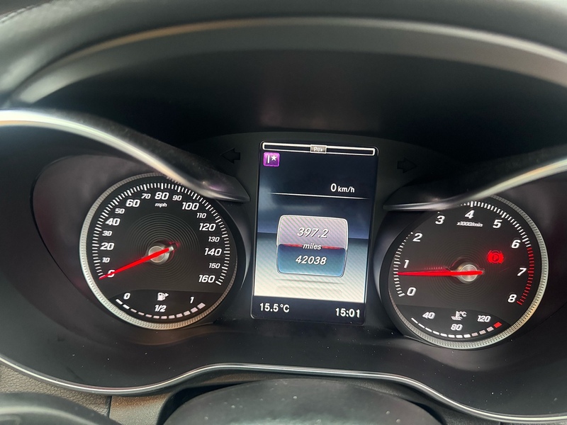 Mercedes-Benz C Class C200 AMG Line - U2600