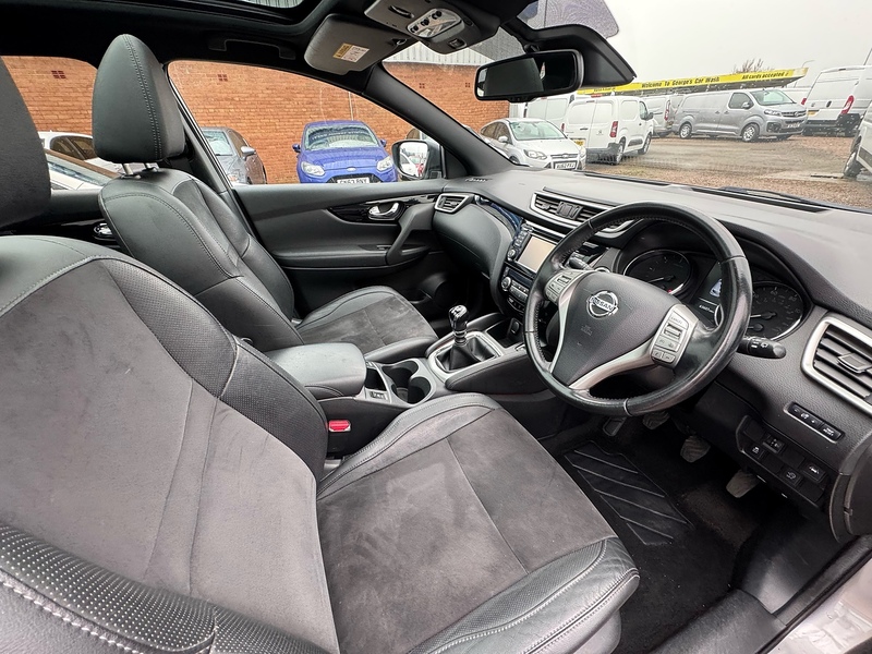 Nissan Qashqai dCi N-Vision - U2606