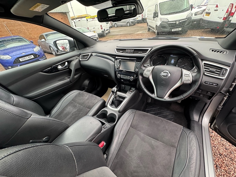 Nissan Qashqai dCi N-Vision - U2606