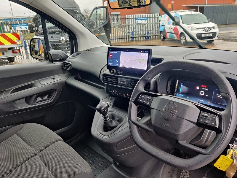 Citroen Berlingo BlueHDi 950 Driver XL - U2608