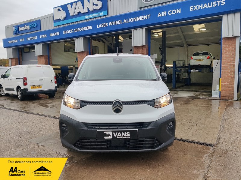 Citroen Berlingo BlueHDi 950 Driver XL - U2608