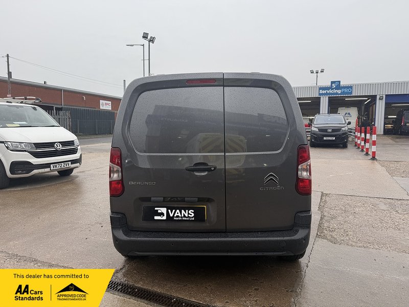 Citroen Berlingo BlueHDi 650 Enterprise M - U2610
