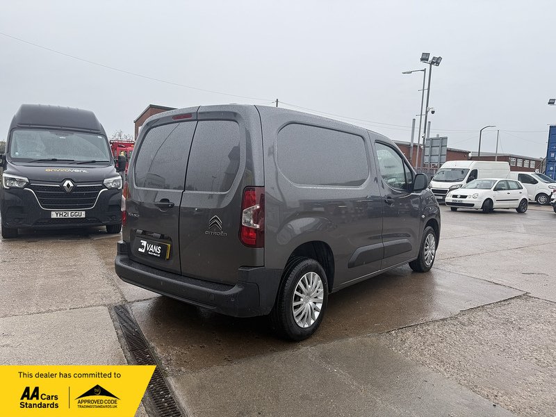 Citroen Berlingo BlueHDi 650 Enterprise M - U2610